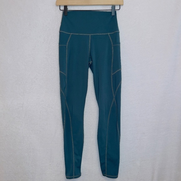 TSLA Green High Waisted Side Pocket Ankle Length Athletic Leggings size small - Picture 1 of 5